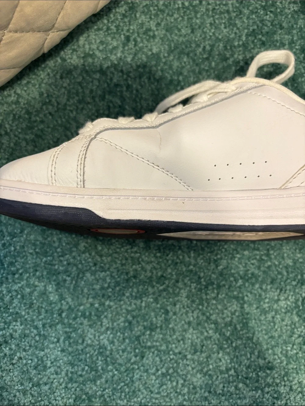 FILA White Sneakers Women’s Size 6.5 Great Condition